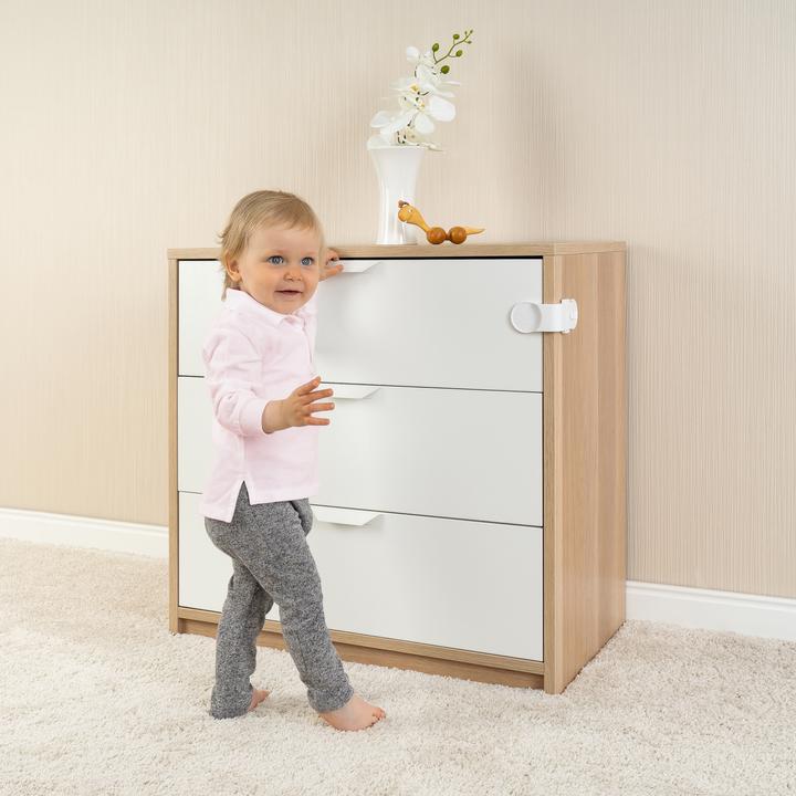 Actual product image Reer Drawer safety device
