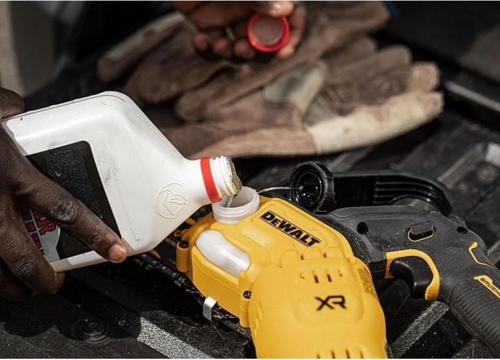 Actual product image DeWalt Cordless pruning saw (Battery chain saw)