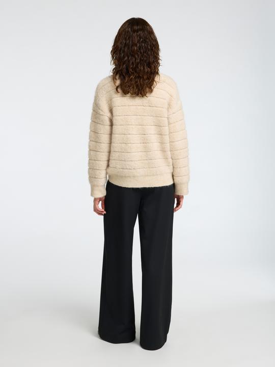 Produktbild Selected Femme Flauschiger Pullover mit hohem Kragen (XS)