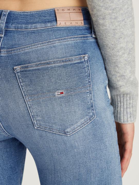 Actual product image Tommy Jeans SYLVIA HGH SKN AI1239 (W28/L32)