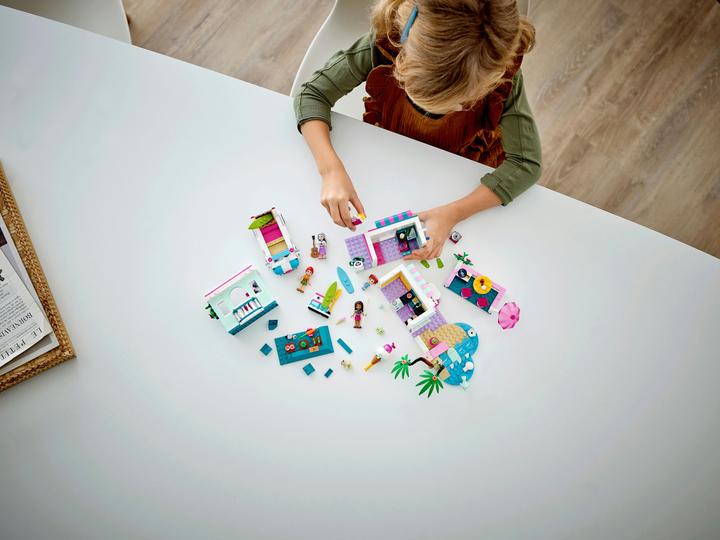 Produktbild LEGO Surfer-Strandhaus (41693, LEGO Friends, LEGO Seltene Sets)