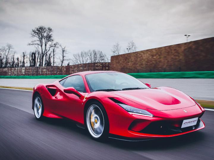 Image du produit Smartbox Stage de pilotage : 1 tour en Ferrari 488 GTB sur le Red Bull Ring en Autriche (1 pers.)