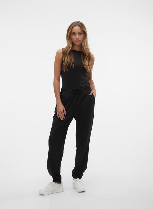 Actual product image Vero Moda VMLUCCA TAPERED TRACK PANT Trousers (XXS)