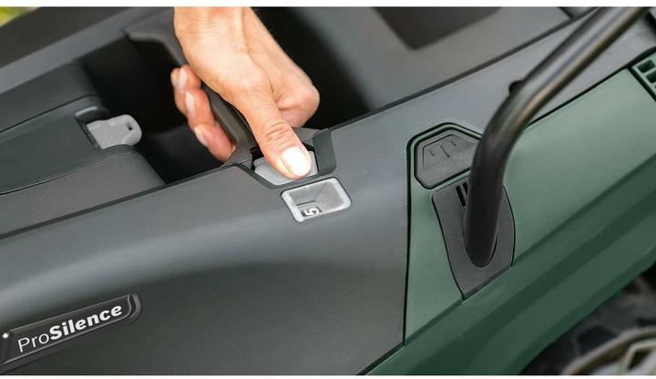 Produktbild Bosch Home & Garden UniversalRotak 36-560 (Akkubetrieb)