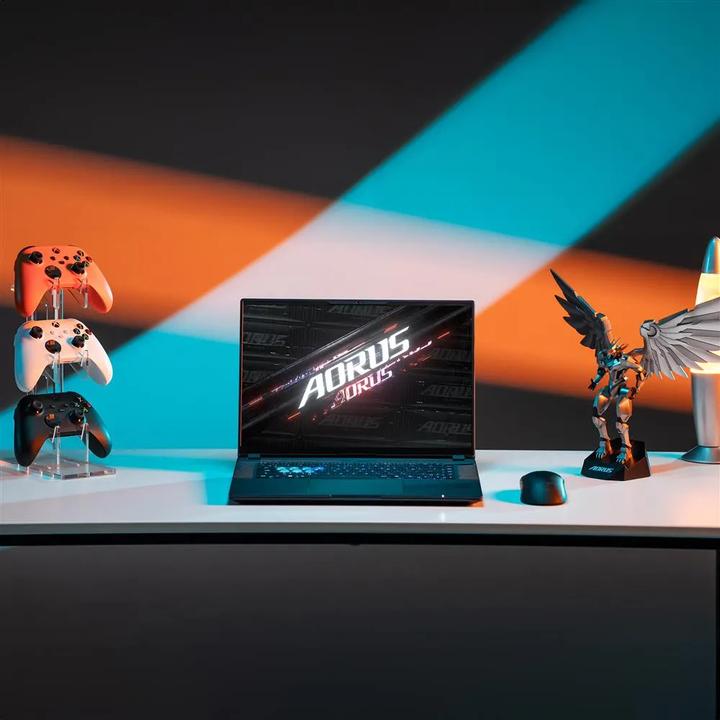 Immagine prodotto Gigabyte Aorus 16X (16", Intel Core i9-14900HX, 32 GB, 2000 GB, DE)