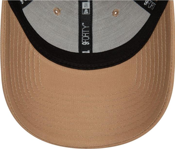 Actual product image New Era 9Forty Strapback Cap - BRAND LOGO camel beige