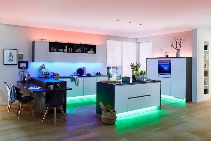 Produktbild Paulmann MaxLED 500 Stripe Set (RGBW, Weiss, 500 cm, Indoor)
