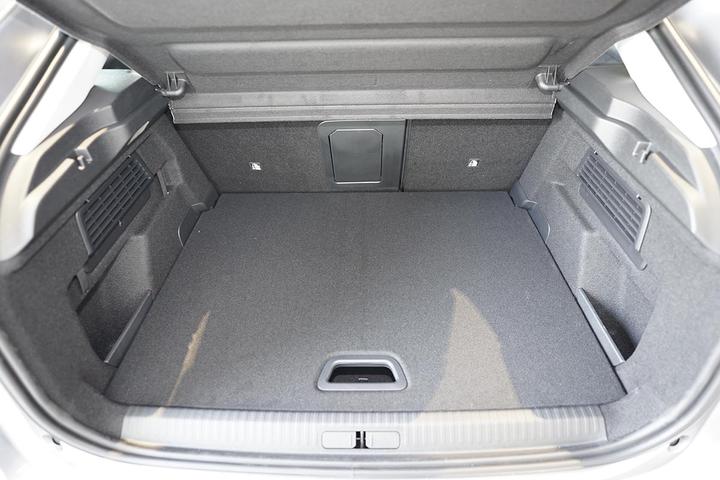 Image du produit Aristar Bac de coffre pour Citroën C4 / E-C4 III (electro) de 2021 à aujourd'hui (plancher de chargement en