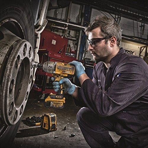 Actual product image DeWalt DCF899N-XJ (Rechargeable battery operated)