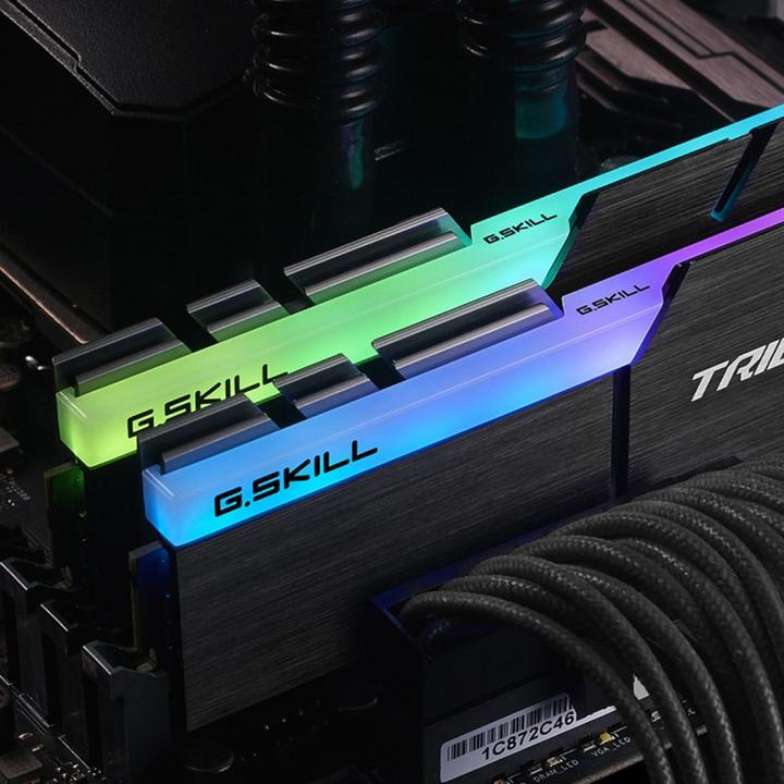 Produktbild G.Skill Trident Z RGB (for AMD) (2 x 16GB, 3200 MHz, DDR4-RAM, DIMM)