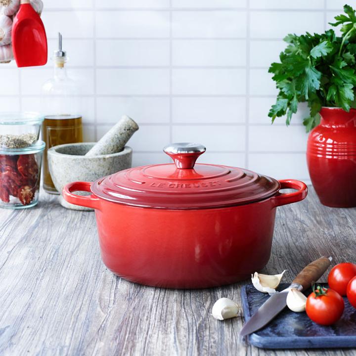 Produktbild Le Creuset Signature (18 cm, Bräter + Schmortopf, Gusseisen)