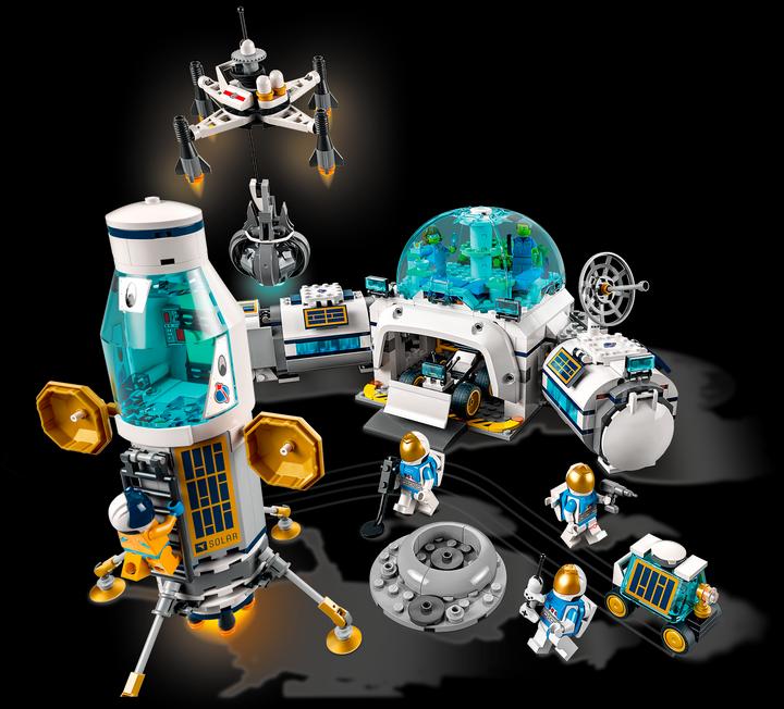Actual product image LEGO Lunar Research Base (60350, LEGO City)