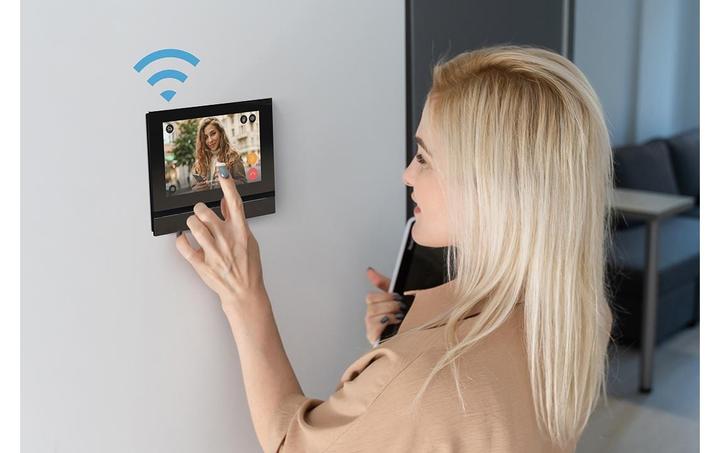 Actual product image 2N Indoor View indoor station with WLAN, black (Wi-Fi)