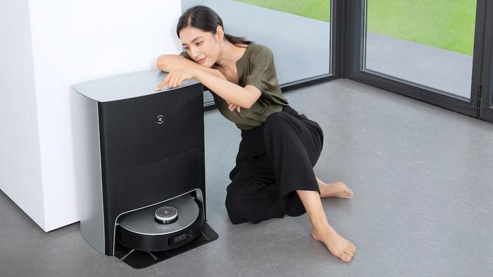 Image du produit Ecovacs Deebot X1 Omni (Robot d'aspiration et de nettoyage)