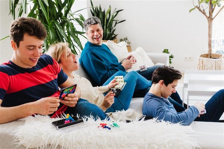Image du produit Smart Games IQ Six Pro (Allemand, Français, Italien)