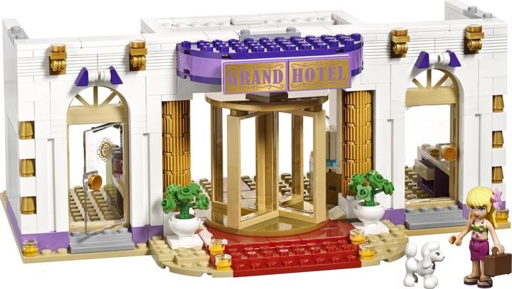 Actual product image LEGO Friends Heartlake Grand Hotel (41101, LEGO Friends)
