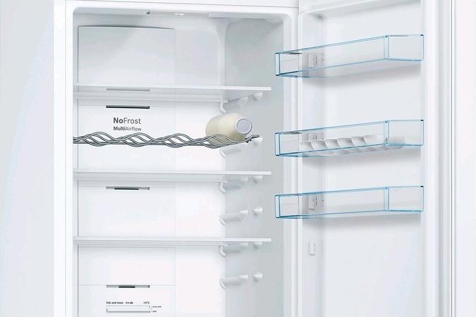 Produktbild Bosch Hausgeräte Serie 4 Freistehender KühlGefrierschrankE (368 l)