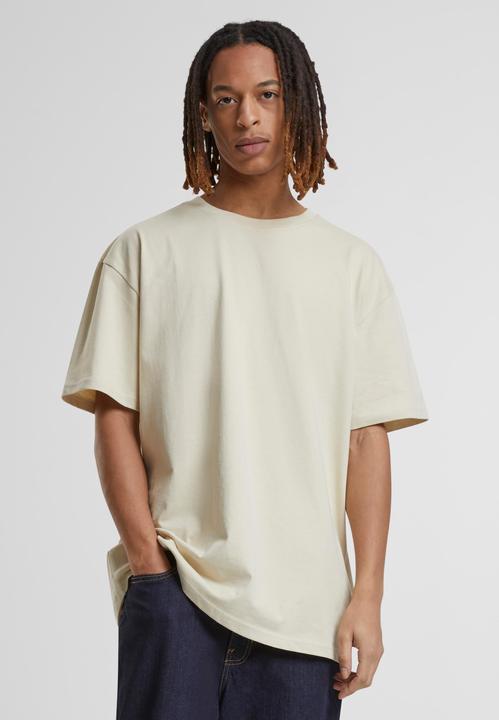 Actual product image Urban Classics Heavy Oversized Tee - 1560 (L)