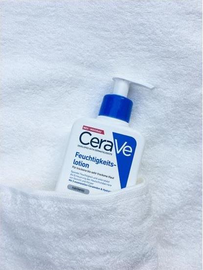 Actual product image CeraVe Moisturising lotion (Body lotion, 473 ml)