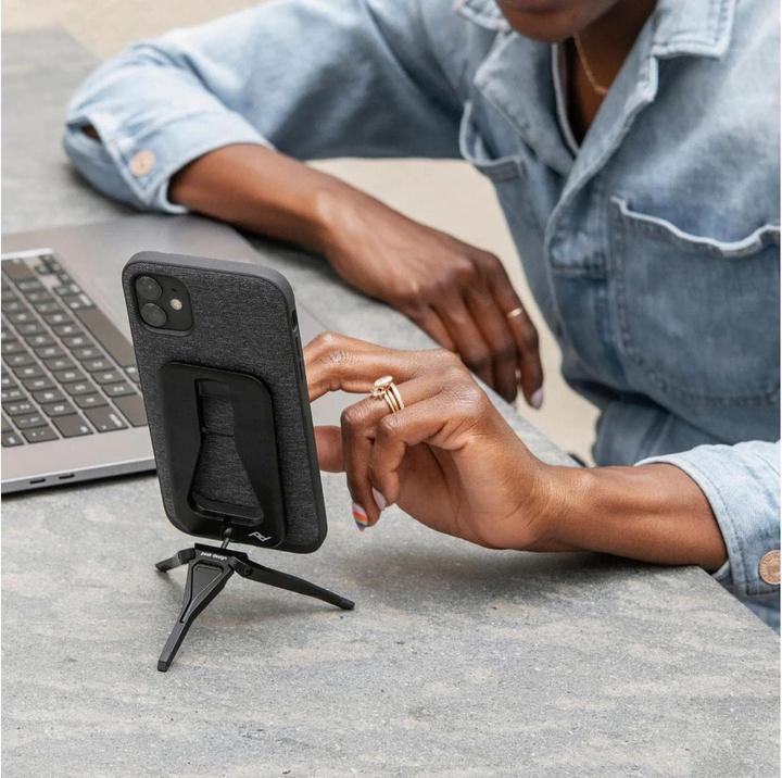 Actual product image Peak Design Tripod (Metal)