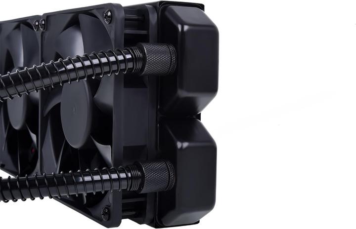 Actual product image Alphacool Ice Bear 240