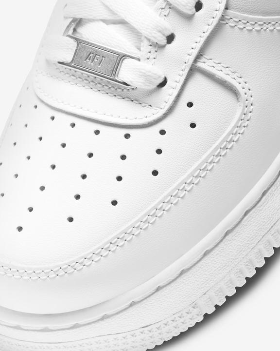 Immagine prodotto Nike Air Force 1 ’07 (38.5)
