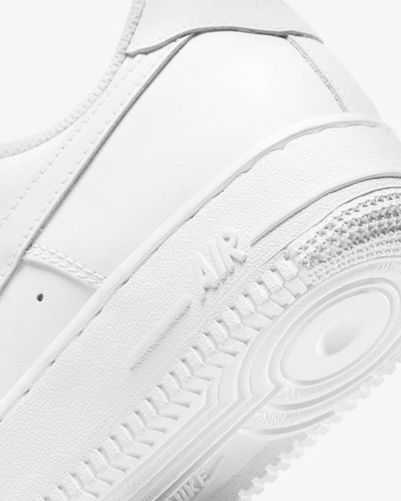 Immagine prodotto Nike Air Force 1 ’07 (38.5)