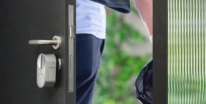 Image du produit VisorTech Actionneur de serrure de porte avec code PIN, capteur d'empreintes digitales, Bluetooth, App (Smartphone)