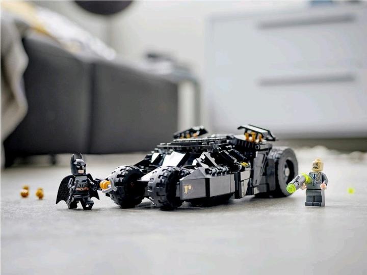 Image du produit LEGO Batmobile Tumbler : Epouvantail Showdown (76239, LEGO DC)