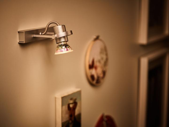 Produktbild Philips LED (GU10, 4.60 W, 355 lm, 6 x, F)