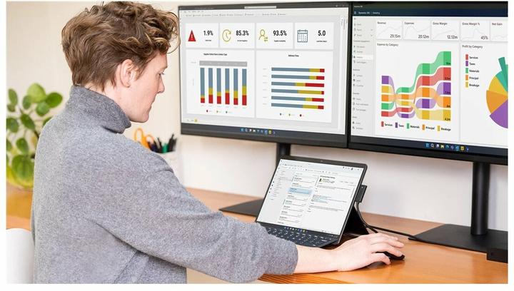 Produktbild Microsoft Surface Pro Keyboard (CH, Docking)