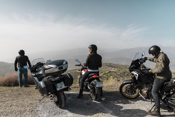 Produktbild TomTom Rider 550 (4.30")
