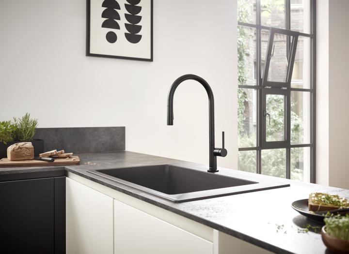 Productafbeelding hansgrohe HG ééngreeps wastafelmengkraan 210 TALIS M Uittrekbare vuistdouche RVS afwerking