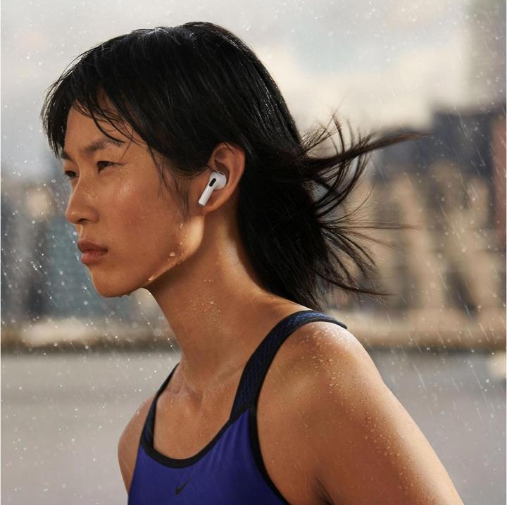 Produktbild Apple AirPods (3rd Gen.) MagSafe Case (keine Geräuschunterdrückung, 6 h, Kabellos)