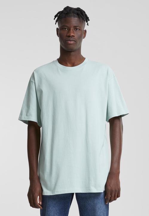 Actual product image Urban Classics Heavy Oversized Tee - 1560 (XL)