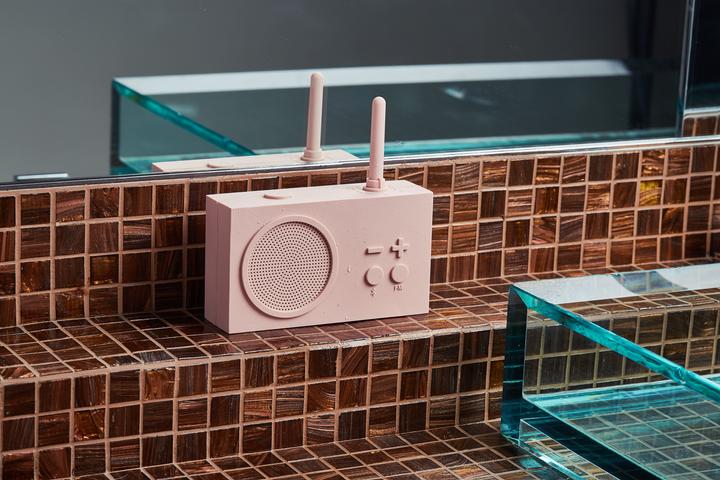 Actual product image Lexon Tykho 3 (20 h, Rechargeable battery operated)