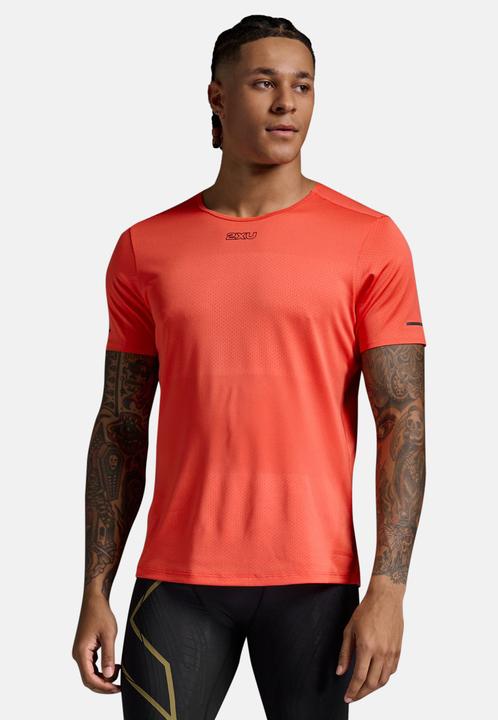 Actual product image 2XU Light Speed Tech Tee (M)