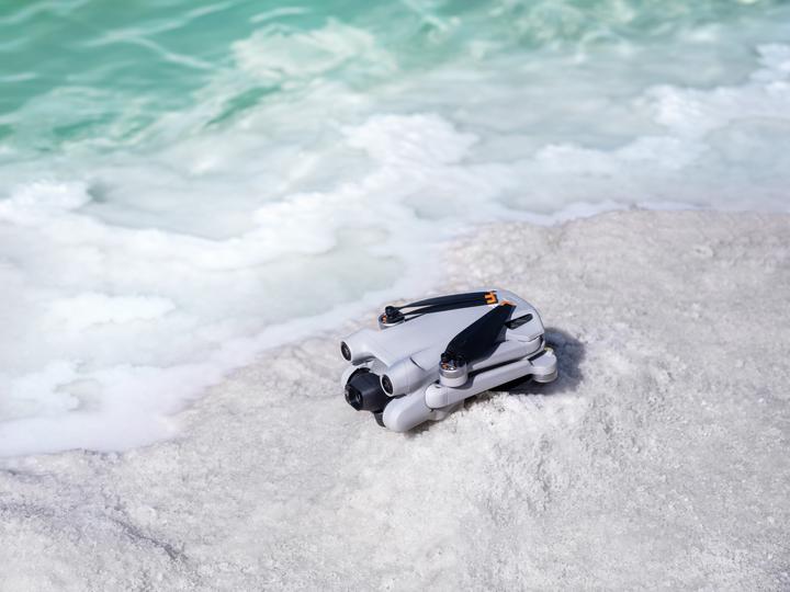Produktbild DJI Mini 3 Pro (34 min, 249 g, 48 Mpx)