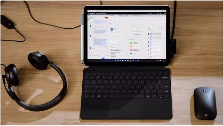 Produktbild Microsoft Surface Go 4 for business (10.50", Intel N200, 8 GB, 64 GB, Ohne Tastaturlayout)
