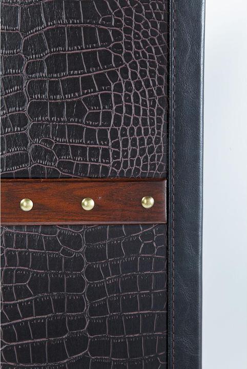 Actual product image Kare Design Iceberg wardrobe trunk (60 x 63 x 153 cm)