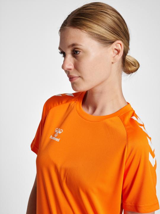 Actual product image hummel Core Xk Core Poly T-Shirt S/S Woman (XS)