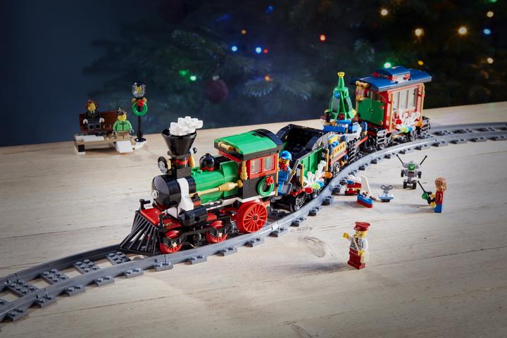Produktbild LEGO Creator Festlicher Weihnachtszug (10254, LEGO Creator Expert)