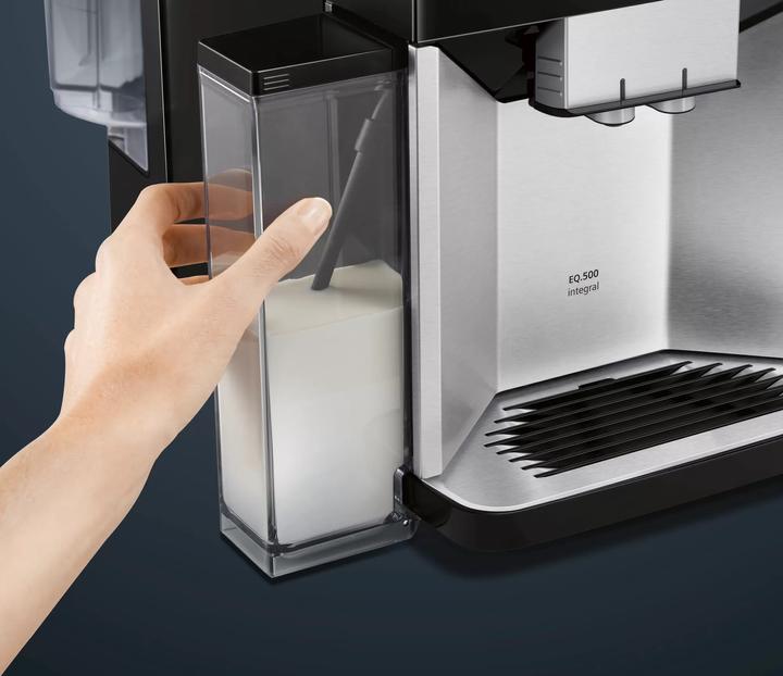 Actual product image Siemens EQ.500 TQ507R03 - Volautomatic espressomachine - Zwart (EU plug)