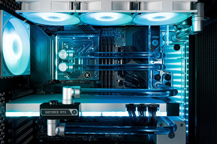 Actual product image EKWB EK-Mana LiteBlock MAG Torpedo Z690 D-RGB - acrylic