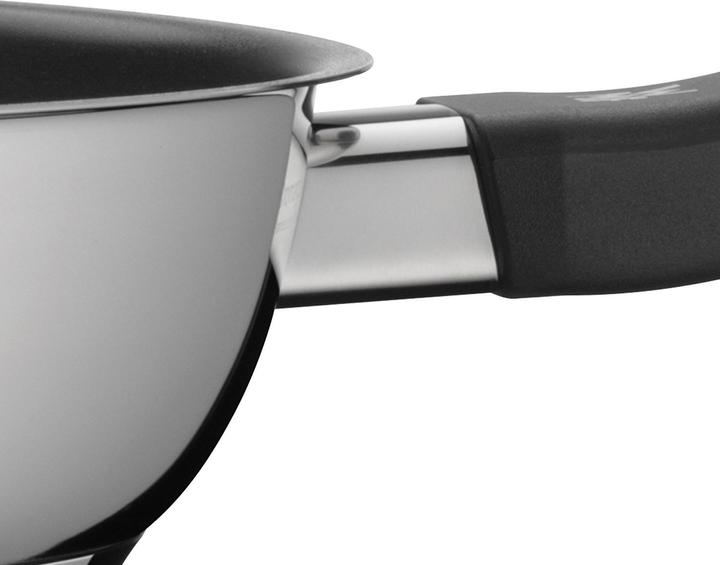 Actual product image WMF CeraDur Professional (28 cm, Frying pan, Stainless steel)