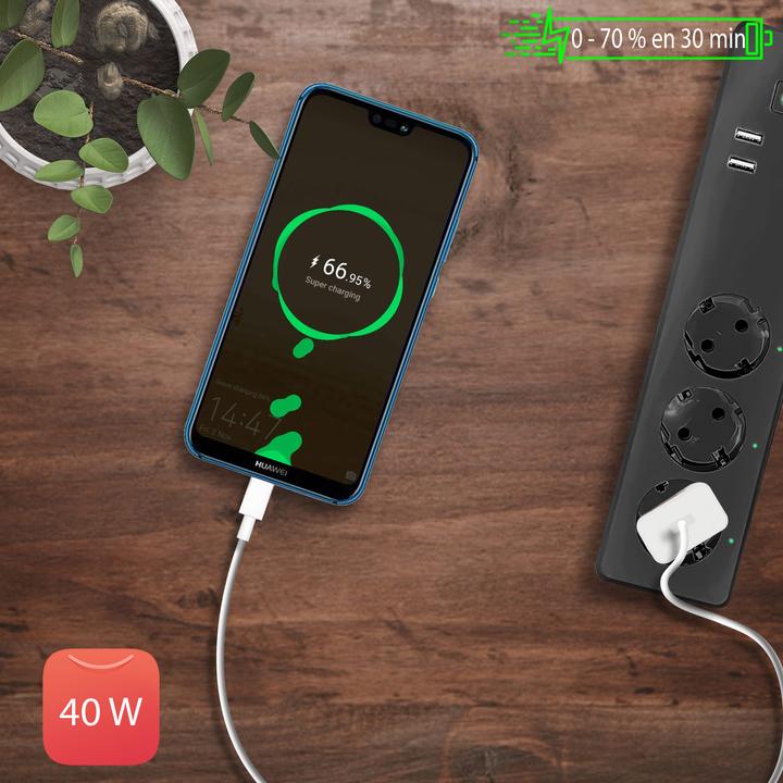 Actual product image Huawei HW-100400E00 Super Charge USB Power Adapter + USB-C Cable (40 W)