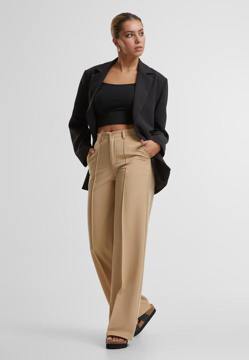 Actual product image Urban Classics Ladies Wide Pleated Pants - 139273 (30)