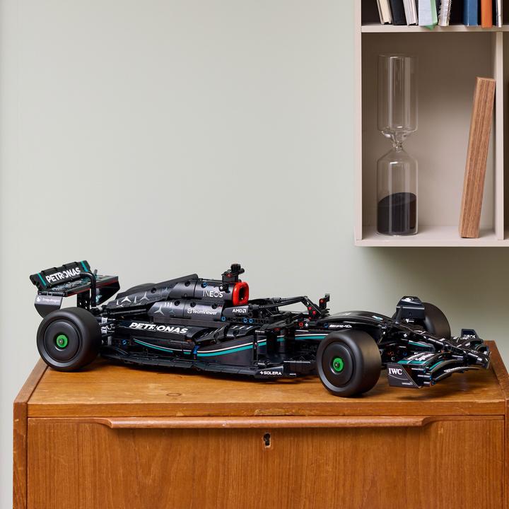 Actual product image LEGO Mercedes-AMG F1 W14 E Performance (42171, LEGO Technic)