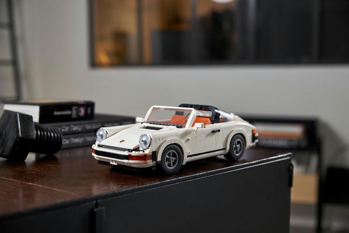 Produktbild LEGO Porsche 911 (10295, LEGO Creator Expert, LEGO Seltene Sets)