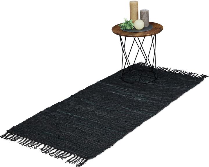 Schwarz